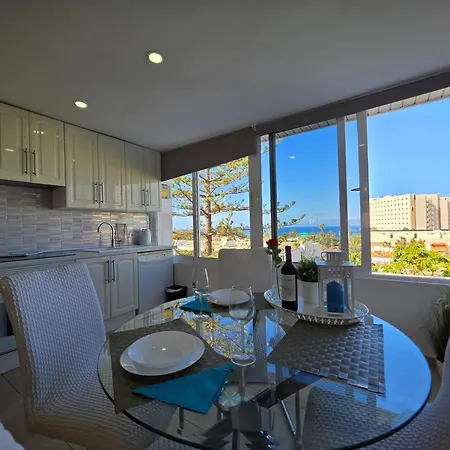 Jacaranda 2 By Sea And Beach, Pool, Very Central, Dishwasher, Wifi, Fantastic Seaview アロナ