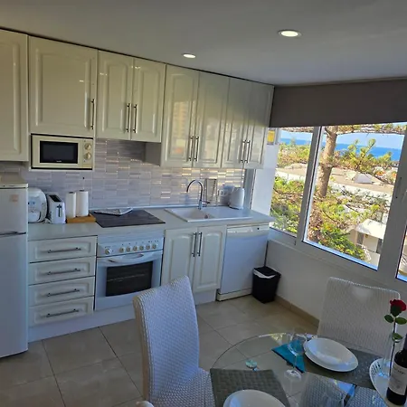 Jacaranda 2 By Sea And Beach, Pool, Very Central, Dishwasher, Wifi, Fantastic Seaview アロナ