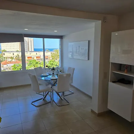 Jacaranda 2 By Sea And Beach, Pool, Very Central, Dishwasher, Wifi, Fantastic Seaview * アロナ