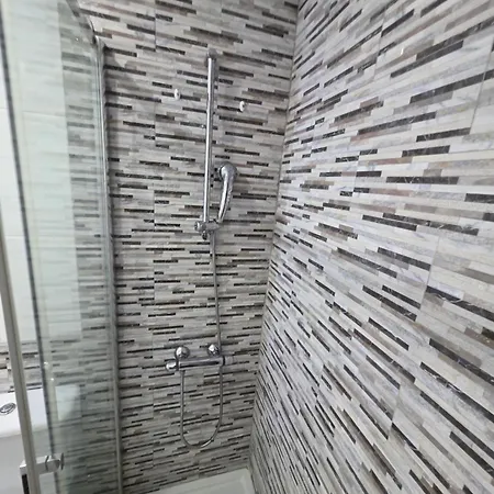 Jacaranda 2 By Sea And Beach, Pool, Very Central, Dishwasher, Wifi, Fantastic Seaview * アロナ
